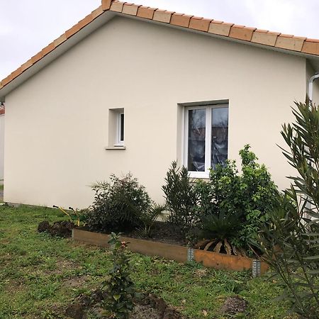 L'Aureilhannaise Buitenkant foto